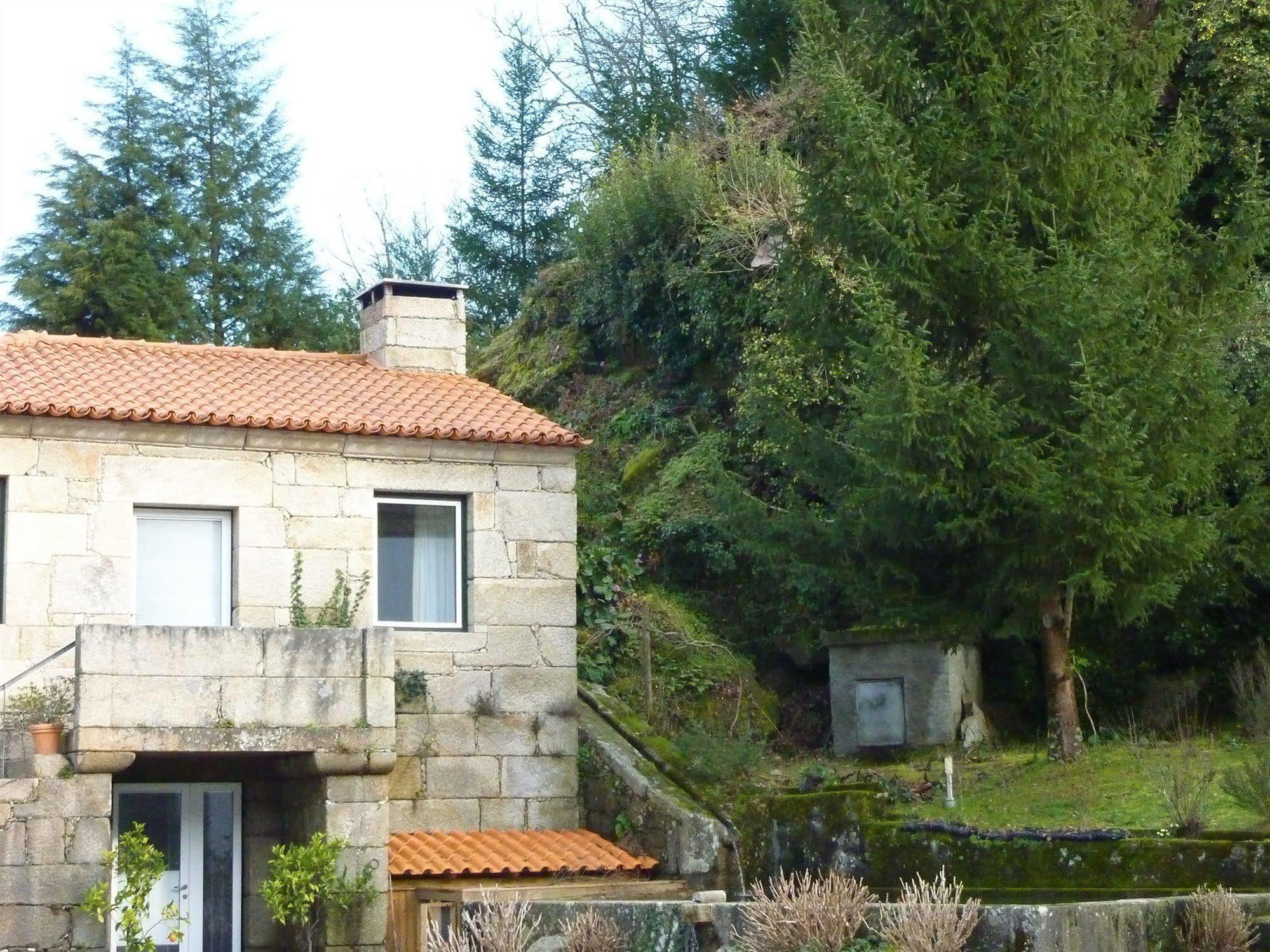 Mosteiro De S. Cristovao De Lafoes Sao Cristovao de Lafoes Exterior photo
